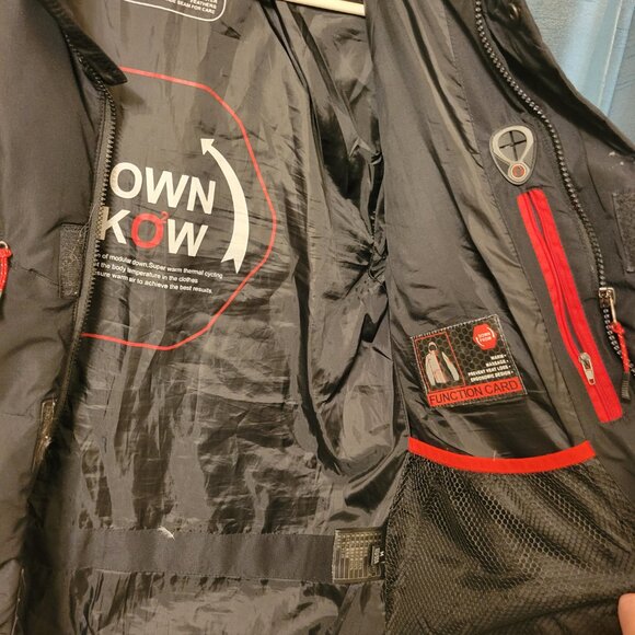 DOWN FKÖW Black Puffer Jacket – Medium, Warm Winter Coat - Picture 3 of 5
